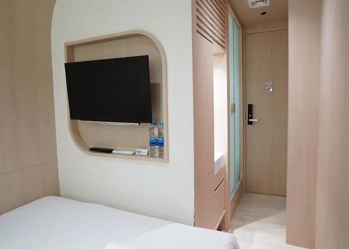 W 21 Hotel