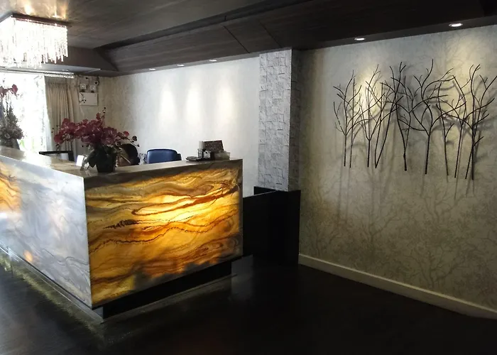 Hotel W 21 3*