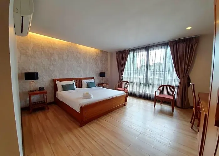 W 21 Hotel 3*